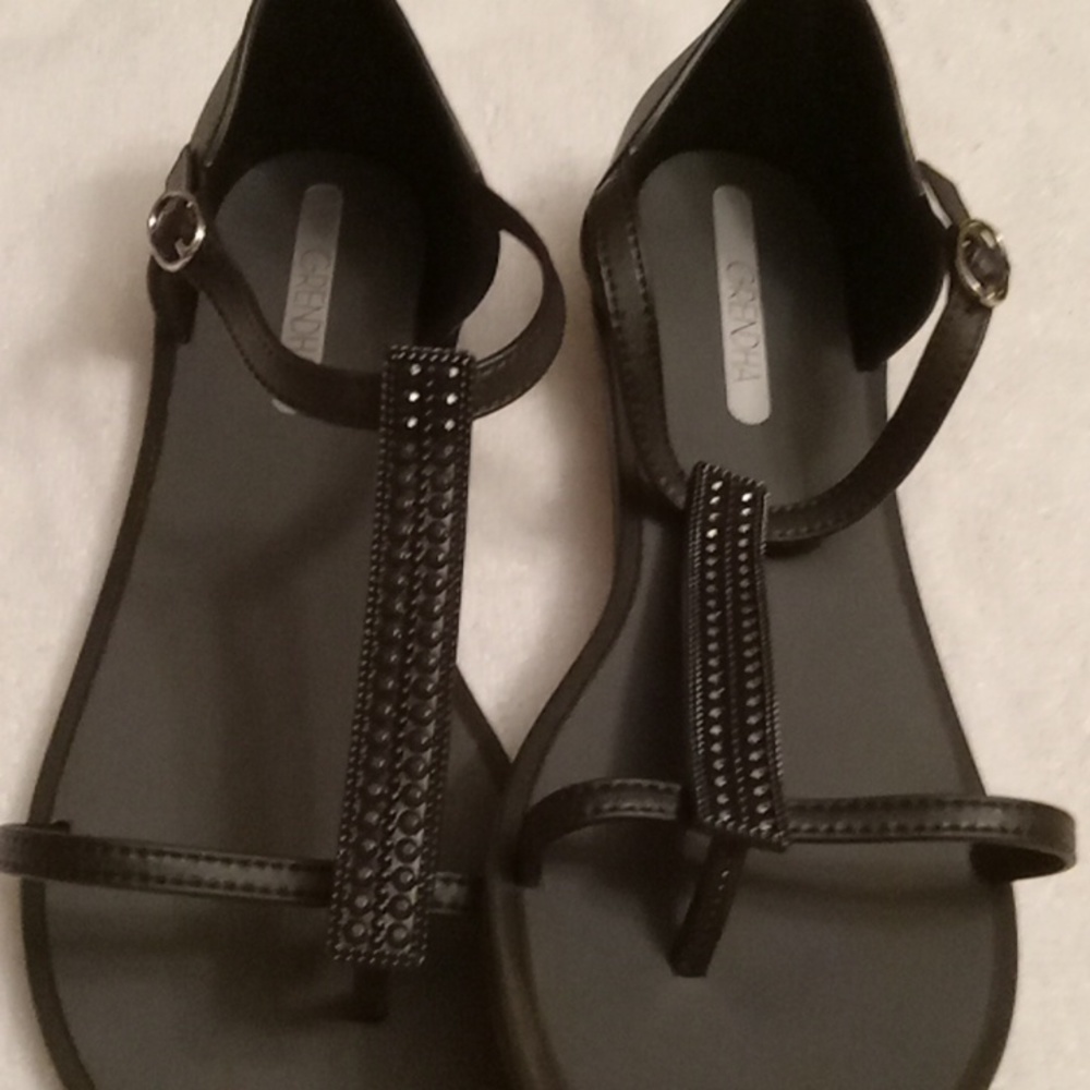 Grendha toe strap sandals black beaded size 10